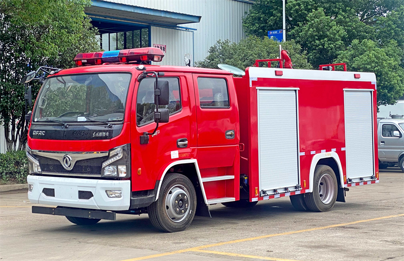 云梯消防車和登高消防車的區(qū)別
